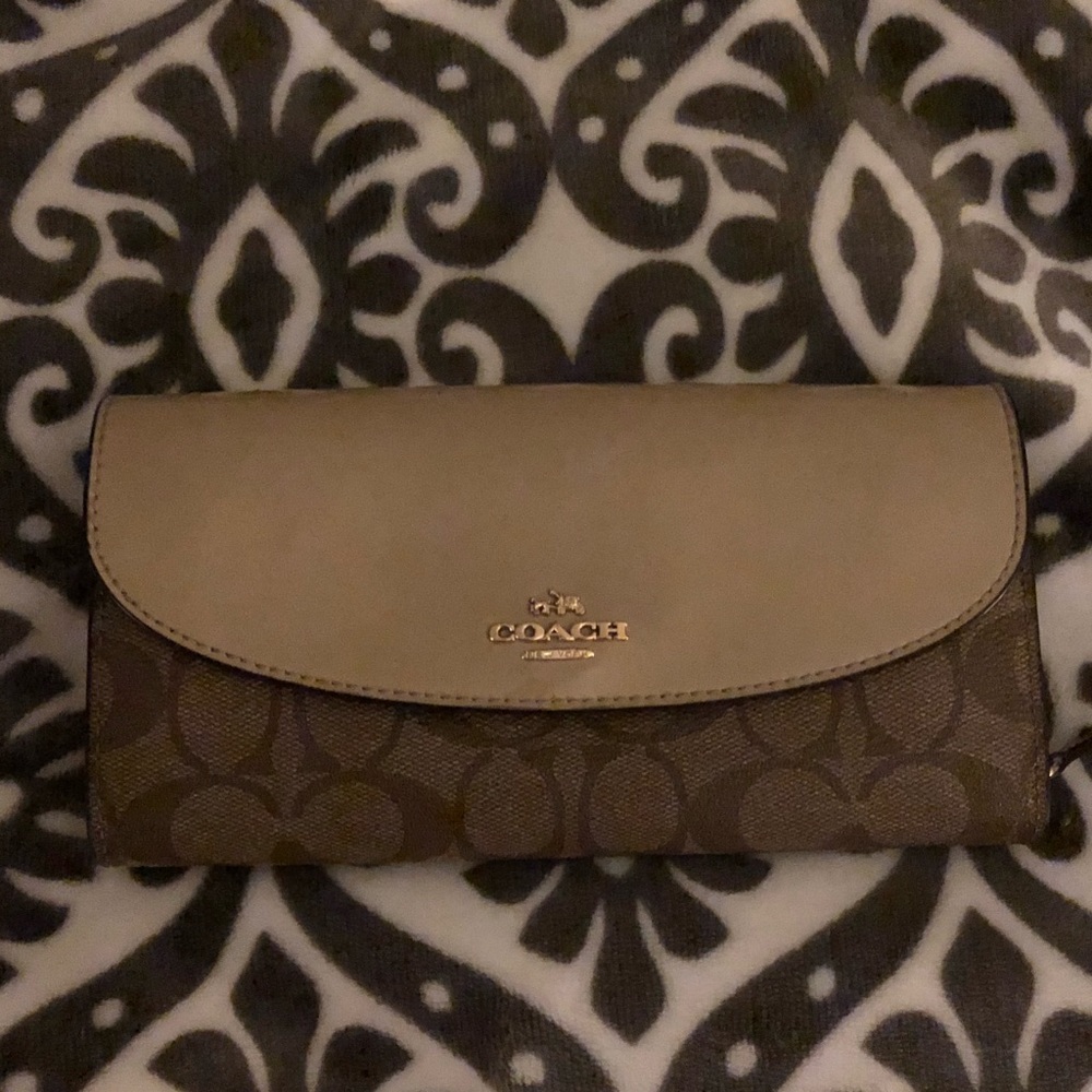 Coach wallet